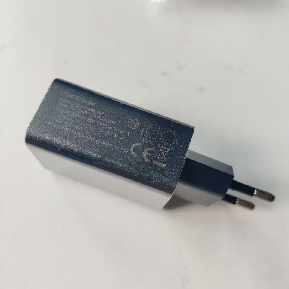 Oryginalna ładowarka sieciowa  – Phone Accessories Store recenzja i cena