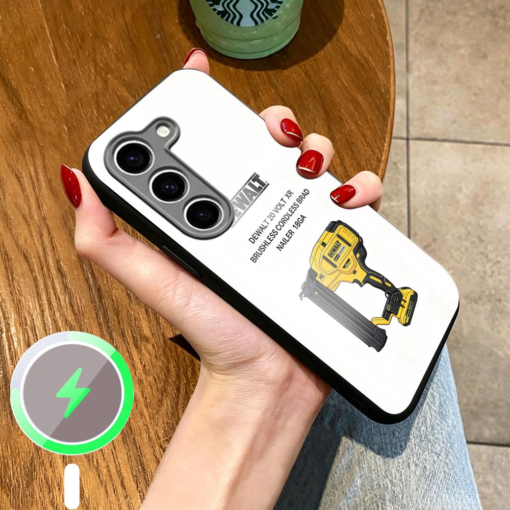 Modne etui na telefon z design – Magnetic Phone Case recenzja i cena