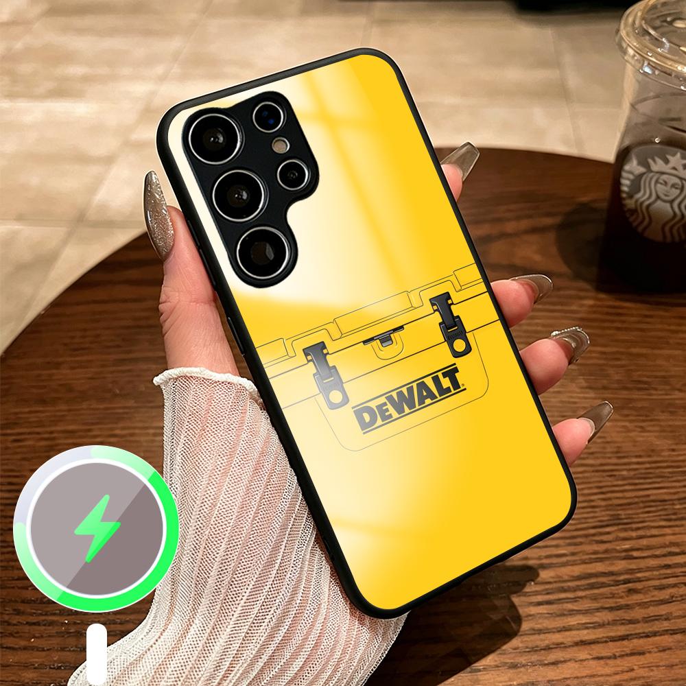 Modne etui na telefon z design – Magnetic Phone Case recenzja i cena