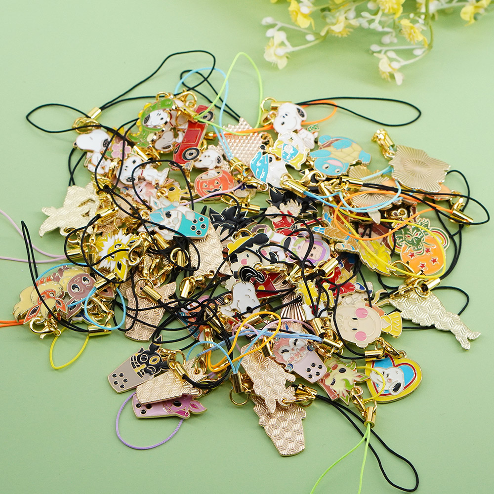 Losowe Mieszane Kreskówkowe An – Phone Accessories Wholesale In China recenzja i cena