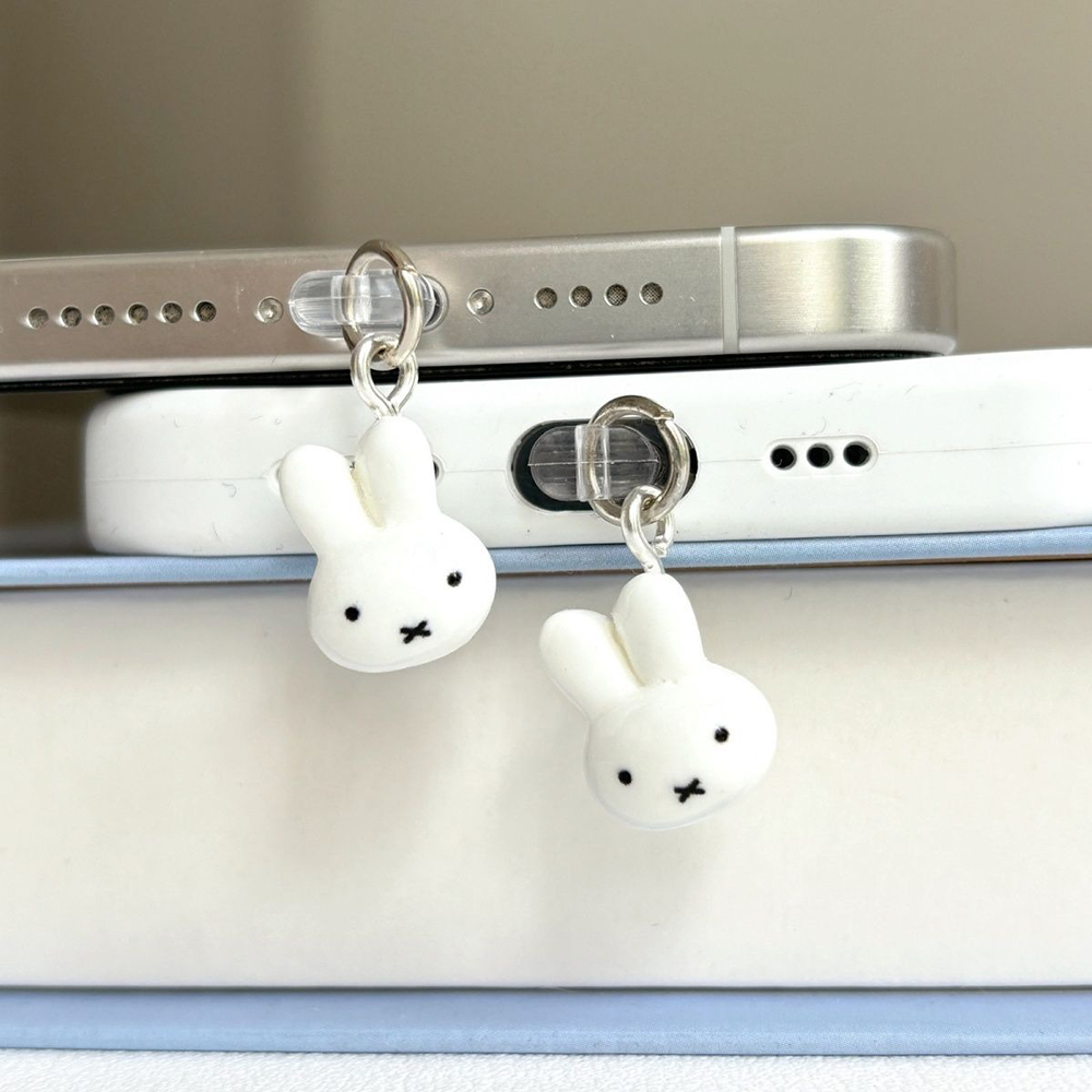 Urocza zatyczka do portu ładow – Phone Accessories For Android recenzja i cena