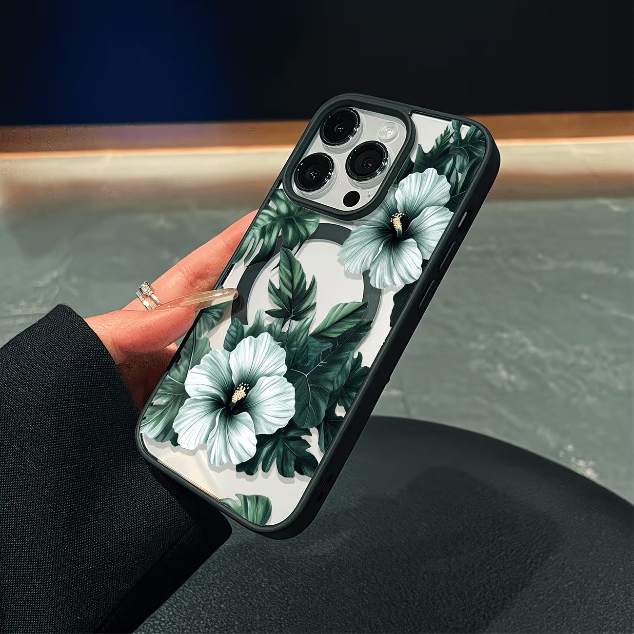 Etui na telefon z zielonym kwi – Magnetic Phone Case recenzja i cena